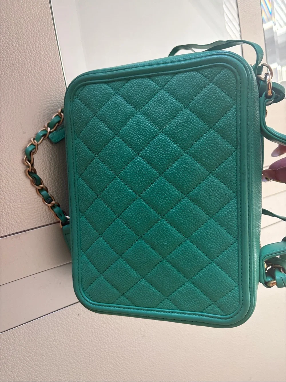 CHANEL GREEN CAVIAR CC FILIGREE MEDIUM VANITY CASE CROSSBODY BAG
